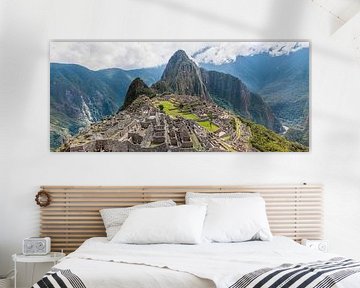 Panorama of the former capital of the Inca tribe, Machu Picchu in Peru by Wout Kok