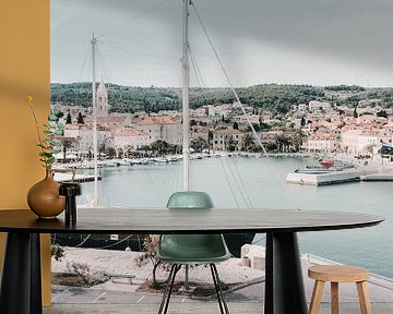 Supetar, havenplaats van Brac, Kroatië