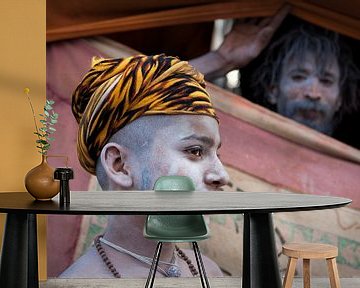 Naga sadhu op het Kumbh Mela festival in Haridwar India van Wout Kok