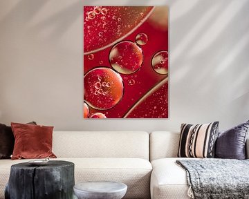 Warme Farben: Rot und Champagner (Blasen und Bläschen) von Marjolijn van den Berg