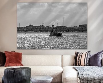 Vissersschip varend van IJmuiden naar zee. van scheepskijkerhavenfotografie