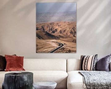 Jordanie | Wadi Rum | Voiture solitaire sur Sander Spreeuwenberg