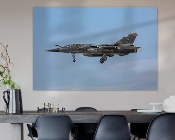 Franse Mirage F1 CR landt op vliegbasis Leeuwarden.