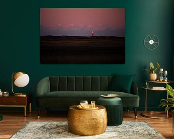Uitzicht over De Slufter en Vuurtoren Texel bij zonsondergang op de Waddeneilanden van Phillipson Photography