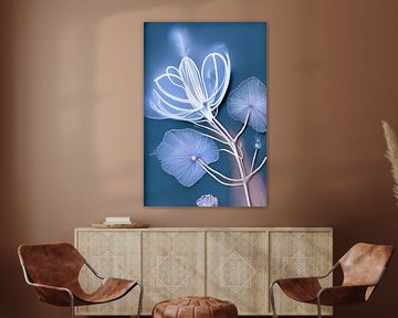 Bleu XVI - fleur et plantes en lignes blanches sur Lily van Riemsdijk - Art Prints with Color