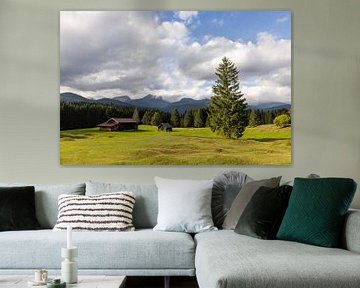 Schöne Landschaft mit Bergpanorama, Krün von Christina Bauer Photos