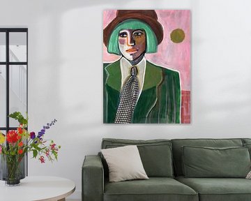 Vrouwen portret in roze en groen met hoed en stropdas | schilderij | kunstwerk van Renske