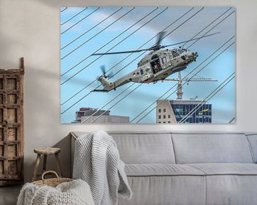 L'hélicoptère NH-90 aux Journées mondiales du port 2018. sur Jaap van den Berg