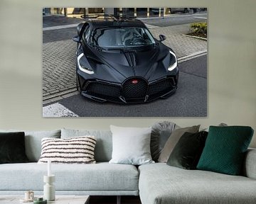 Schwarzer Bugatti Divo von Bas Fransen
