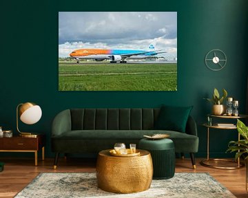 KLM Boeing 777-300 (PH-BVA)  by Jaap van den Berg