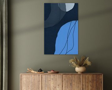 Formes modernes abstraites et minimalistes en bleu, gris et noir III sur Dina Dankers