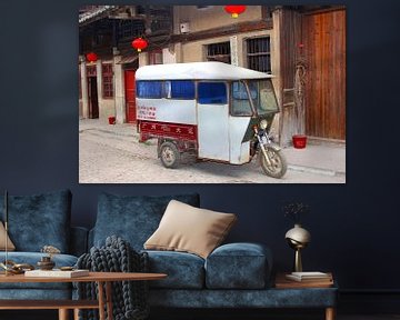 Tuktuk China van Inge Hogenbijl