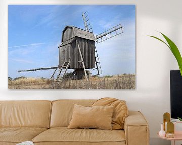 Traditionele houten windmolen, Öland, Zweden van Imladris Images