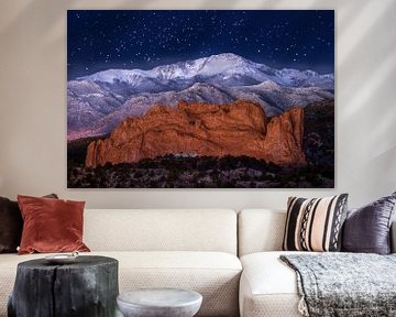 Pikes Peak Photo en Garden of the Gods op een winterse sterrennacht van Daniel Forster