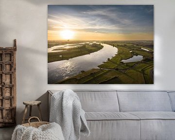 Lever de soleil sur la rivière IJssel dans l'IJsseldelta en automne. sur Sjoerd van der Wal Photographie