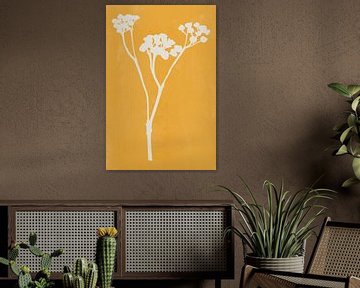 Moderne botanische kunst. Bloem in wit op geel van Dina Dankers