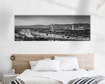 Panorama of the city of Florence in Italy in the evening.  Black and white. by Manfred Voss, Schwarz-weiss Fotografie