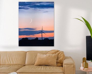 Sonnenuntergang mit Mond und Windmühle von Zwoele Plaatjes