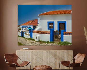 Portugese huizen,  Foz do Falcao, Ericeira, Estremadura, Portugal van Rene van der Meer