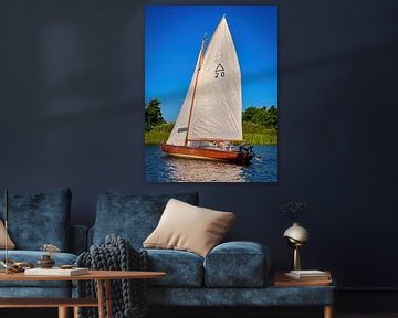 Zeilboot met volle zeilen. van Digital Art Nederland