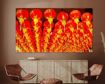 Rode lantaarn dakdecoratie om Chinees Nieuwjaar te vieren van kall3bu