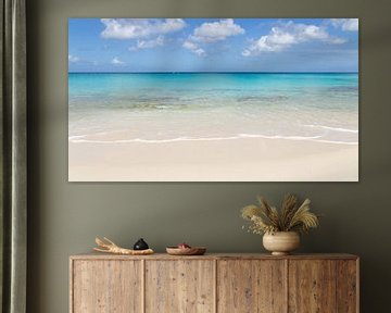 Curacao Insel Strand mit klarem blauen Wasser von Guido van Veen