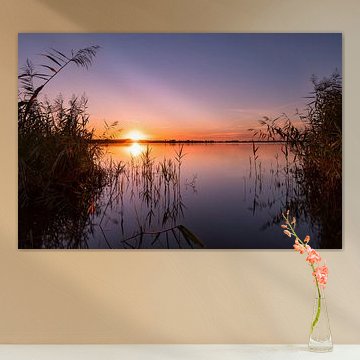 Vue sur le coucher de soleil depuis la baie de l'Altmühlsee