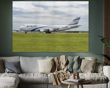 El Al Israel Airlines Boeing 747-400 op Schiphol.