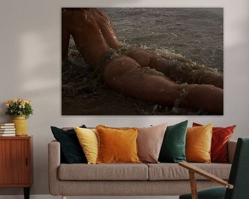nude