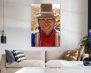 Oude vrouw in Peru van Gert-Jan Siesling