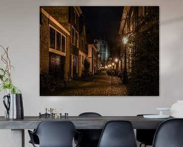 Herensteeg mit Blick auf die Pieterskerk in Leiden