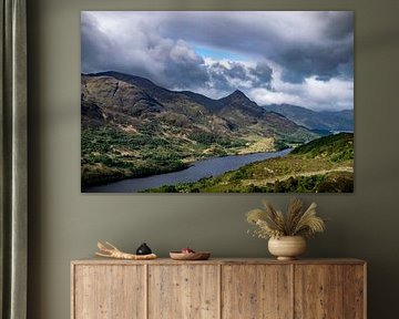 Schottland - Blick auf einen der vielen kleineren Lochs in Schottland von Rick Massar