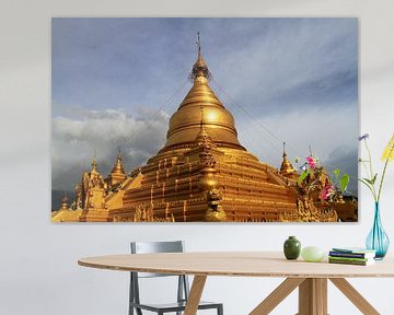Boeddhistische stoepa in Myanmar van Gert-Jan Siesling