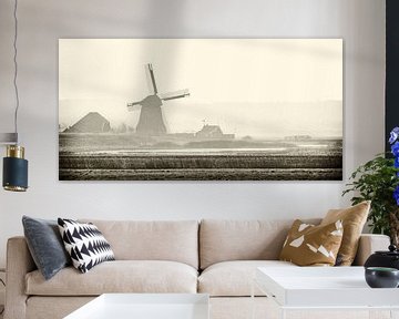 Noord-Hollandse polder met molen