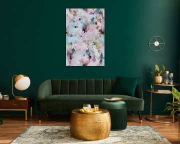Abstract painting in soft and warm pastel colours by Studio Allee