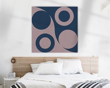 Moderne abstracte minimalistische retro kunst met geometrische vormen in blauw en roze van Dina Dankers