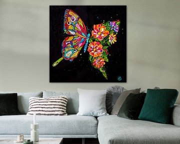 Bloemenvlinder in zwart van Happy Paintings