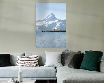 De wandeling naar de berg aan het meer in Grindelwald