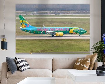 Die farbenfrohe Boeing 737 von TUIfly in Haribo Tropifrutti-Lackierung. von Jaap van den Berg