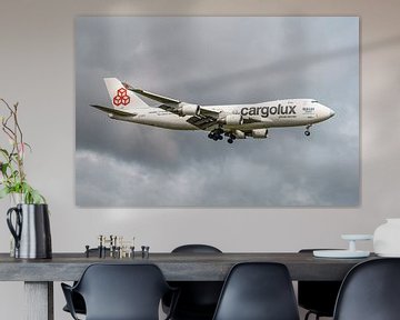 Cargolux Airlines Boeing 747-400 met speciale livery. van Jaap van den Berg