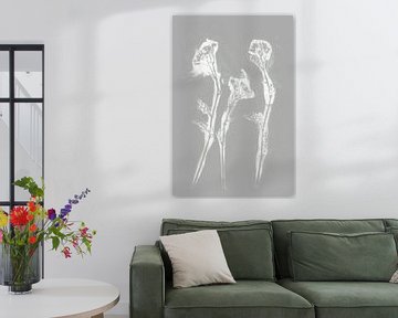 Fleurs blanches dans un style rétro. Art botanique moderne et minimaliste en gris. sur Dina Dankers