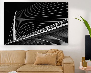 Assut de l'Or-brug in Valencia - zwartwit minimalisme van Phillipson Photography