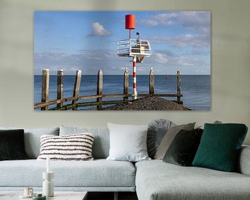 Harbour entrance (red) Vlieland in calm weather. by Gerard Koster Joenje (Vlieland, Amsterdam & Lelystad in beeld)