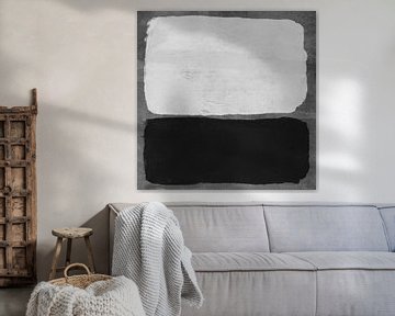 Modern abstract expressionisme. Wit en zwart op grijs. van Dina Dankers