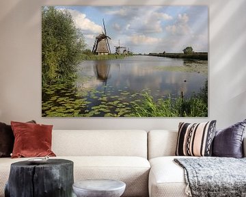 Mühle am Kinderdijk mit schönem holländischen Himmel von W J Kok