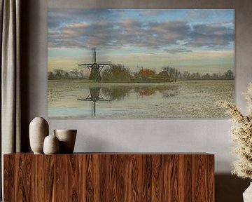 Molen met weerspiegeling van Aline Nijland