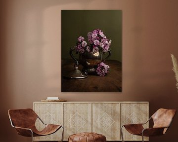 Schaaltje met bloemen - fine art foto print van Studio byMarije