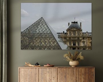 Modern en klassiek in het Louvre