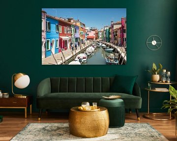 Venetië, Burano, het kleurrijke eiland. van Gerald Lechner