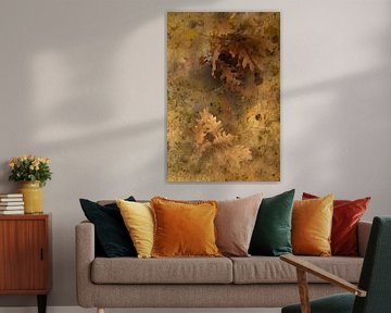 Atmospheric autumn leaves.